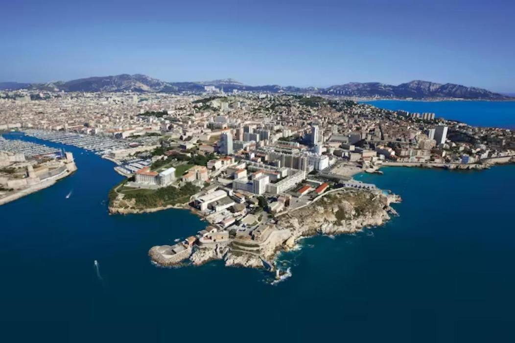 Escapade Marseillaise Pres Des Terrasses Du Port Apartment Marseille Exterior photo
